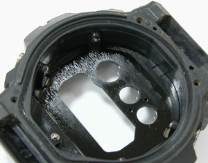 カシオ腕時計(CASIO)G-SHOCK/DW-6900/1289ケース内部
