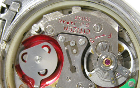 腕時計シチズンCOSMOTRON電子ウォッチムーブメント乾燥状態