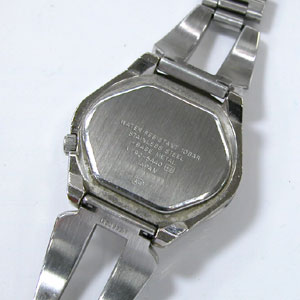 セイコー腕時計(SEIKO)アルバALBA/AKA-V782-5A40裏側