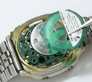 セイコー腕時計(SEIKO)ワールドタイム-デジタルA708-5000電池交換3