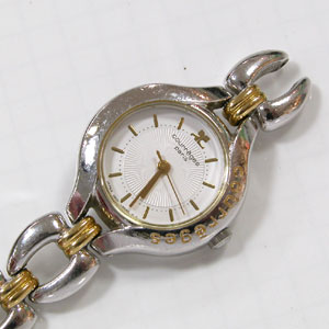 セイコー腕時計クレージュCourreges-V401