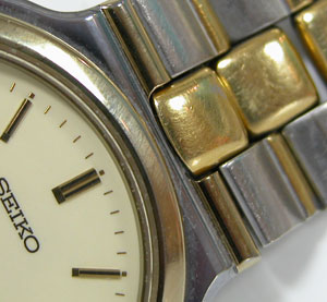 セイコー腕時計（SEIKO)Dolceドルチェ8N41-7020ラグ部