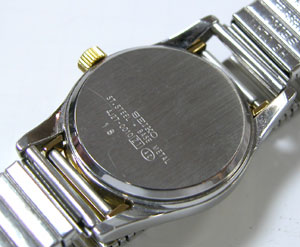SEIKO腕時計（セイコー）視覚障害者用ウォッチ4J27-0010裏蓋