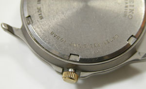 セイコー腕時計（SEIKO)SPRIT7N42-8A60チタン裏蓋掃除